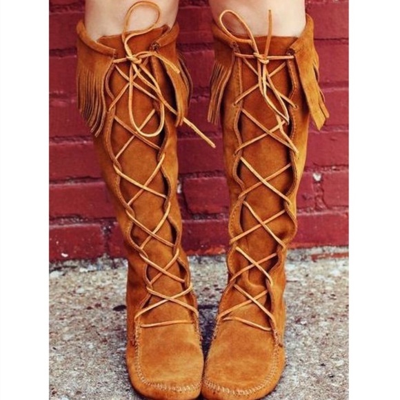 LIKE🆕MINNETONKA CHESTNUT BROWN SUEDE LACEUP FRINGE MOCCASIN KNEE BOOTS - Picture 12 of 16